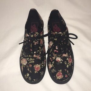 VANS sneakers 👟 Black w/Floral Print Design